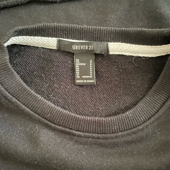 Forever 21 Crop Sweatshirt - Picture 3 of 3